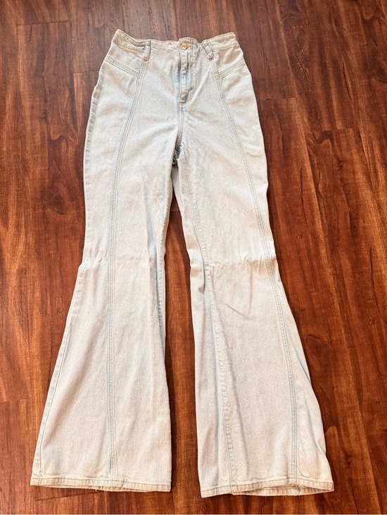 Free People Denim - Free People High Rise Flare Jeans Light Wash 34” Inseam Size 28